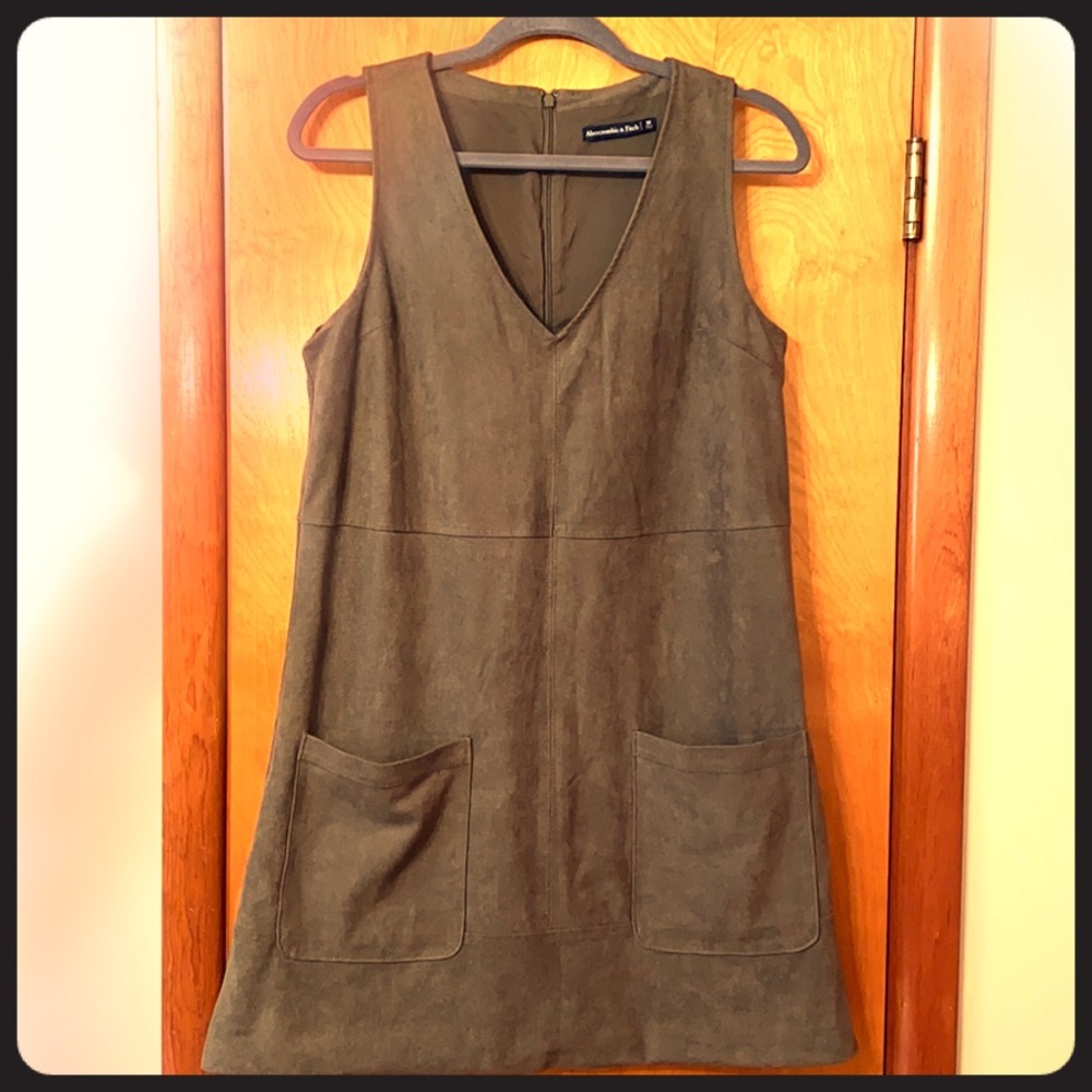 ABERCROMBIE | Faux Suede Double Pocket Shift Dress